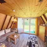 Hébergement de vacances Ebony, Kleines Nurdachhaus In Direkter Waldrandlage Gossersweiler-Stein