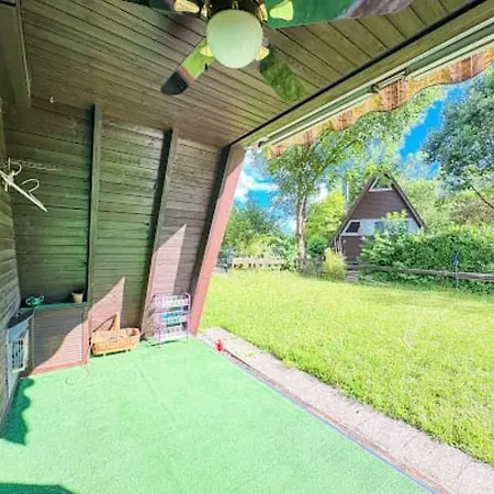Ebony, Kleines Nurdachhaus In Direkter Waldrandlage Dom wakacyjny