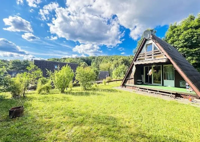 Ebony, Kleines Nurdachhaus In Direkter Waldrandlage 펜션 *